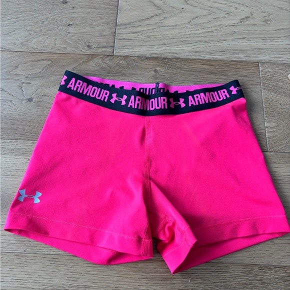Under Armour Pants - Hot pink underarmour spandex shorts